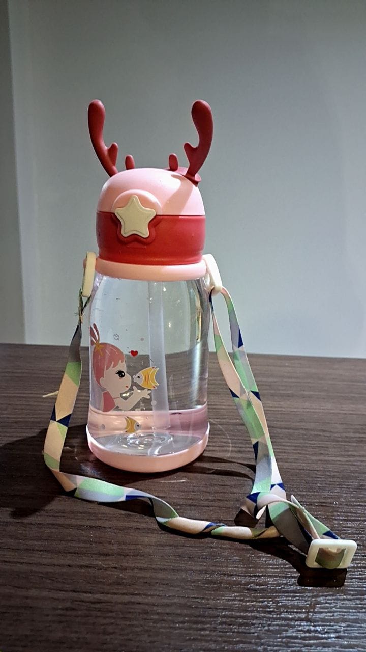 Lunch Boxes & Water Bottles