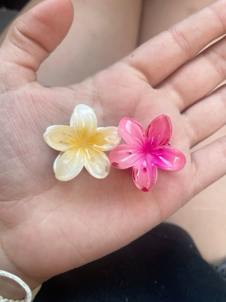 Korean hair style - 6 pcs Medium Flower Hair Claw Clip - Hawaiian Flower Clip for Women and Girls